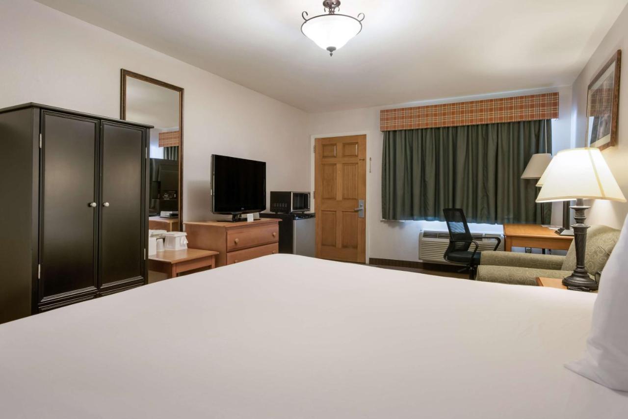 Surestay Hotel By Best Western Leesville Zewnętrze zdjęcie
